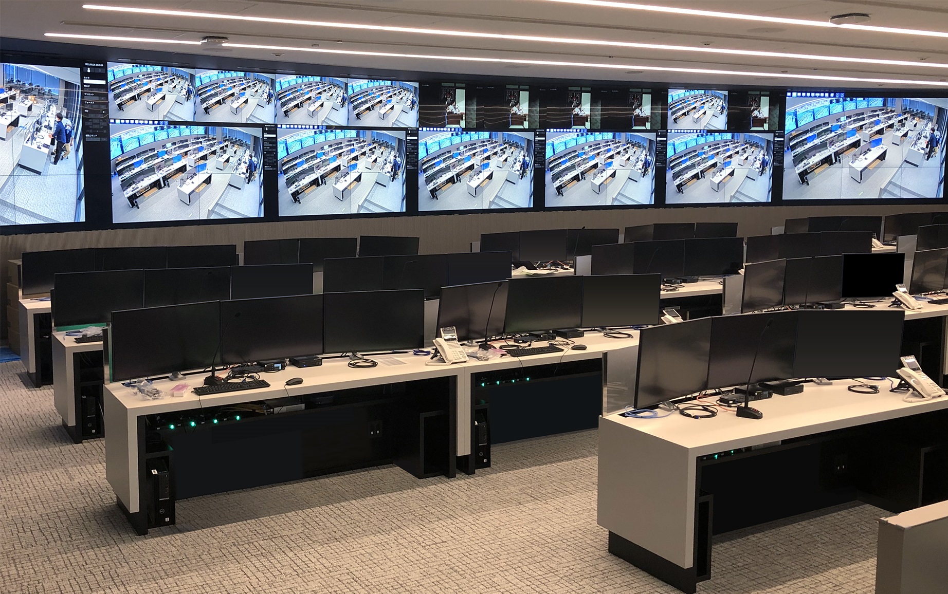 486 мониторов EIZO – в новом отказоустойчивом центре управления оператора связи KDDI